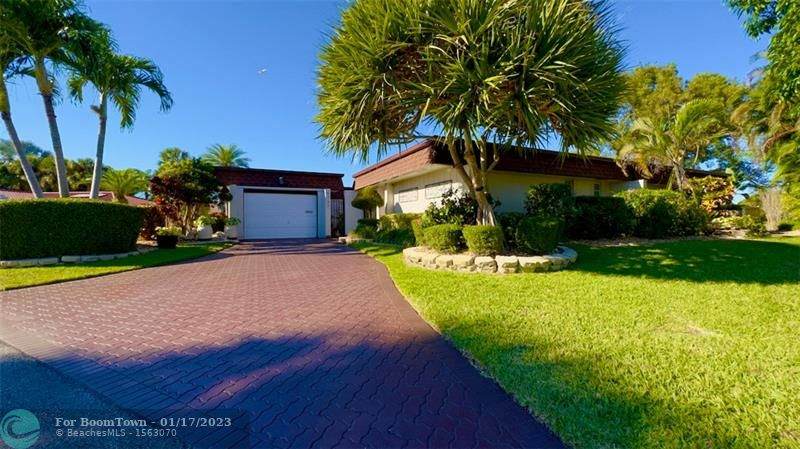 5737 Bayberry Ln - Photo 1
