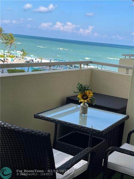3180 Ocean Dr - Photo 1
