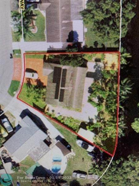 301 83rd Way - Photo 1