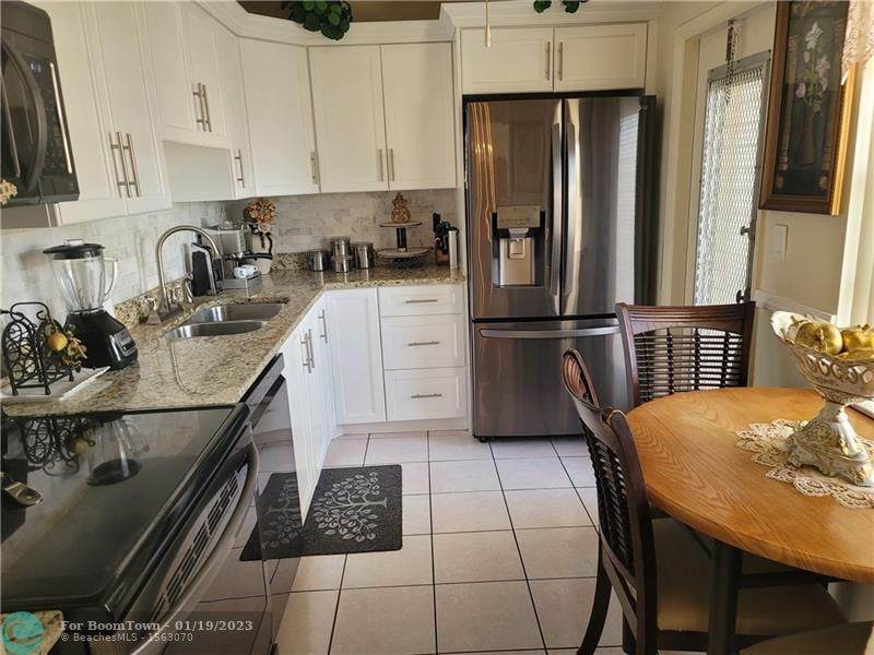 3940 42nd Ave - Photo 1