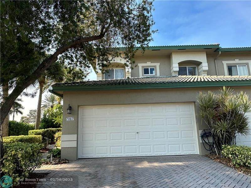 7987 Exeter Blvd - Photo 1