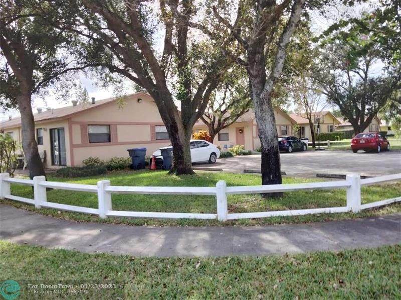 5900 Hayes St - Photo 1