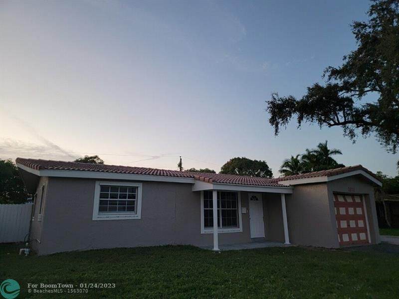 3571 35th Ave - Photo 1