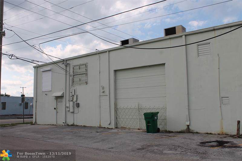 1980 Grant St - Photo 1
