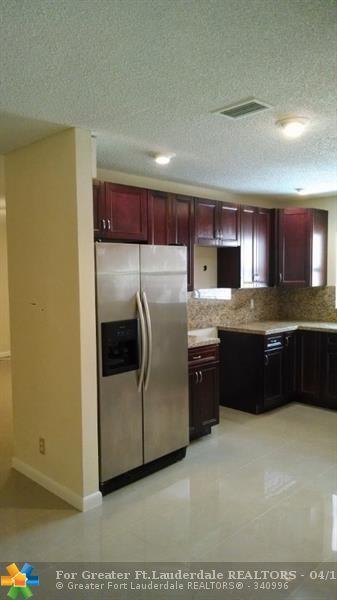 1109 74th Ave - Photo 1