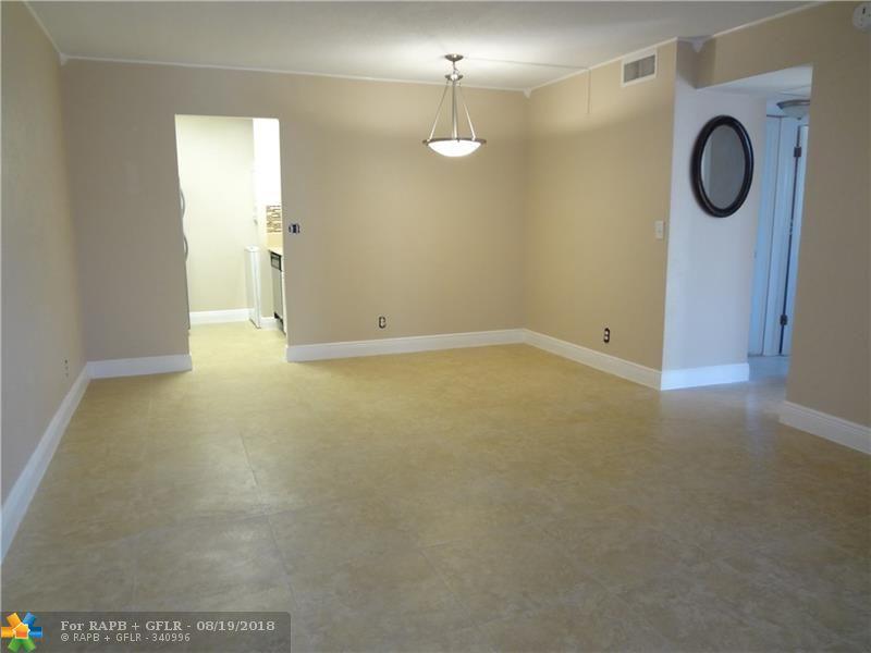 10008 Twin Lakes Dr - Photo 1
