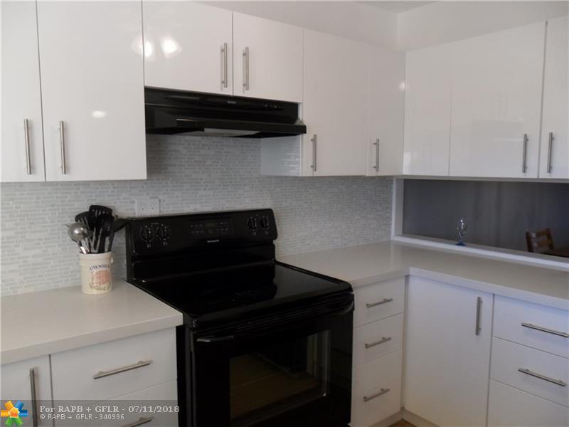 7080 Environ Blvd - Photo 1