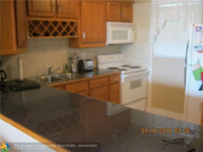2322 Cypress Bend Dr - Photo 1