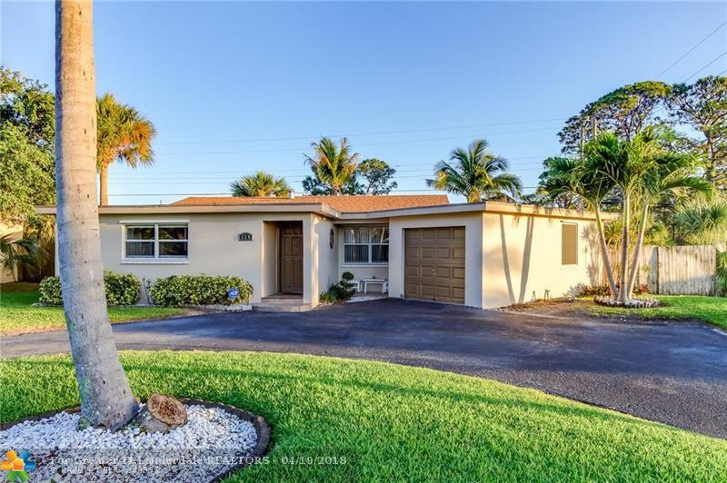 134 31ST AVE - Photo 1