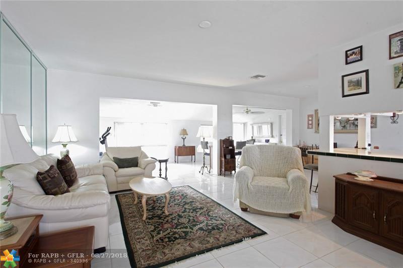 937 14th Ave - Photo 1