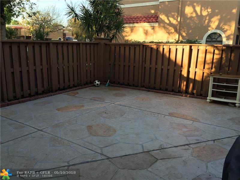 8171 Thames Blvd - Photo 1