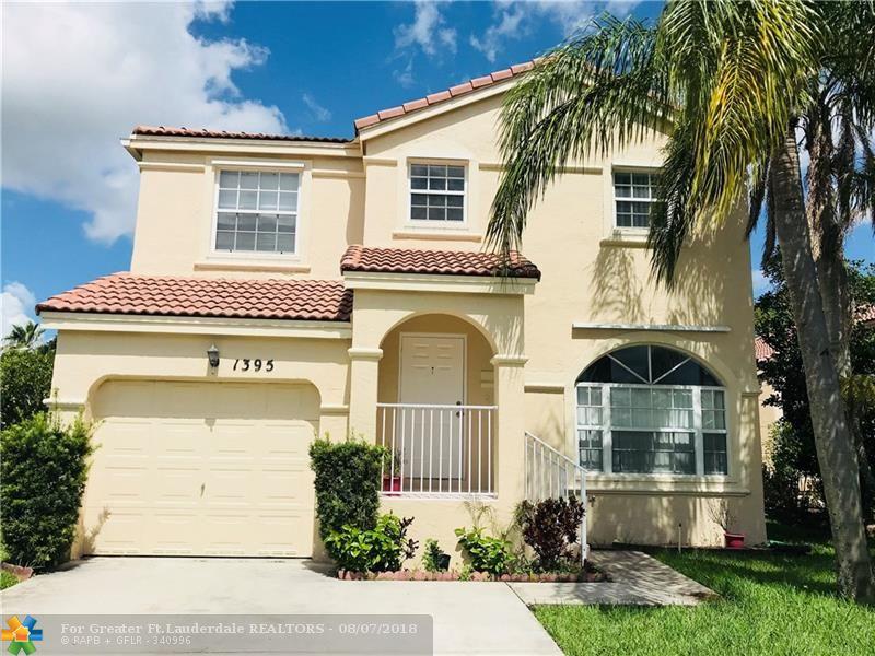 1395 159th Ln - Photo 1