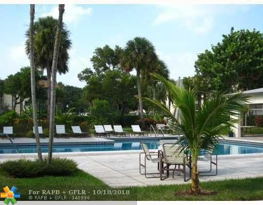 6085 Sabal Palm Blvd - Photo 1