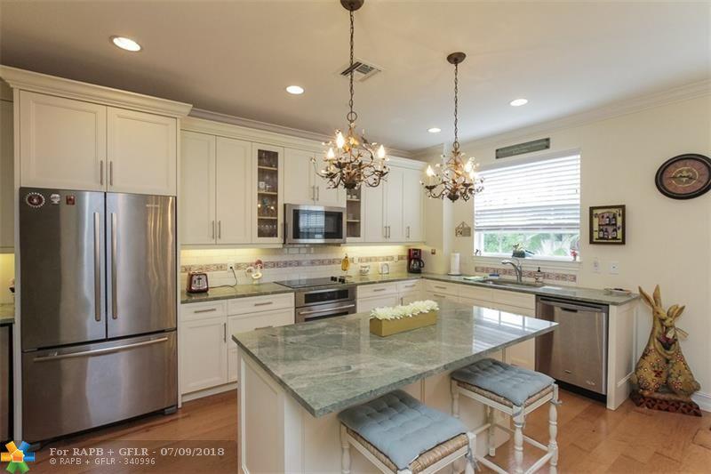 377 Cannery Row Cir - Photo 1