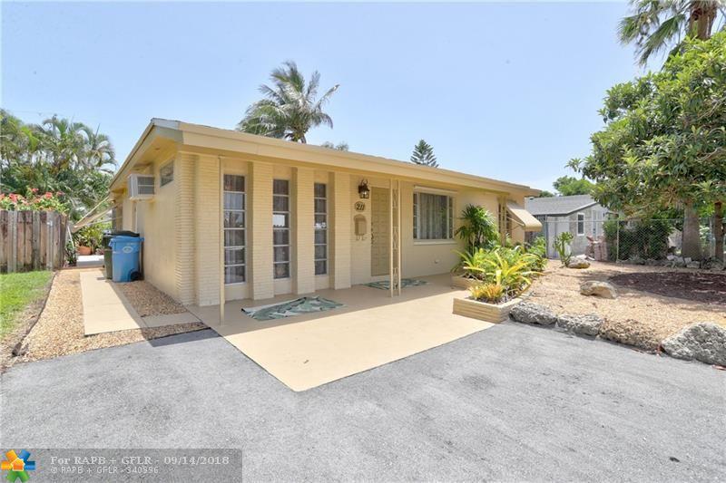 211 43rd St - Photo 1