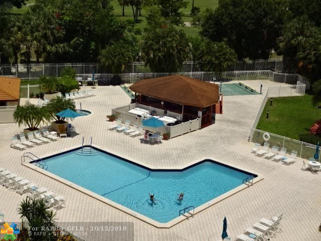 3930 Inverrary Blvd - Photo 1