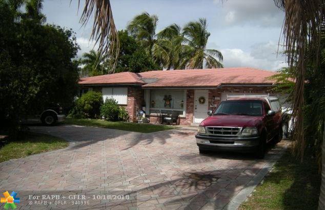 1821 7th St - Photo 1