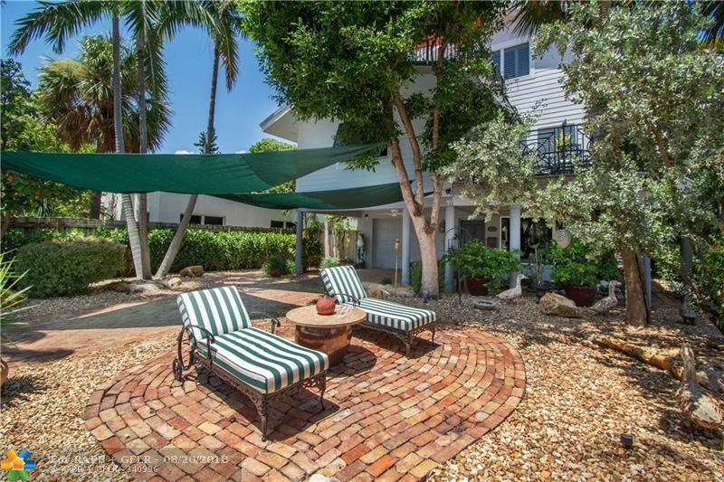 3315 14th Ct - Photo 1