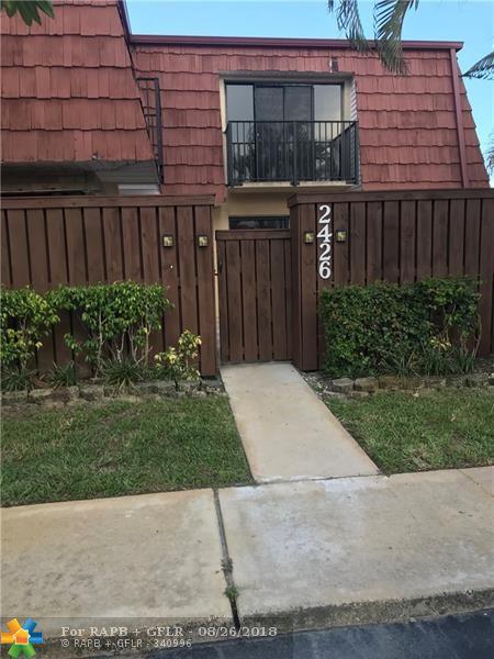 2426 15th St - Photo 1