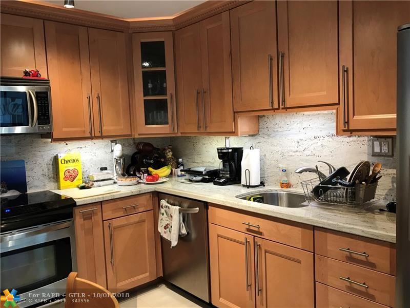 525 Ocean Blvd - Photo 1