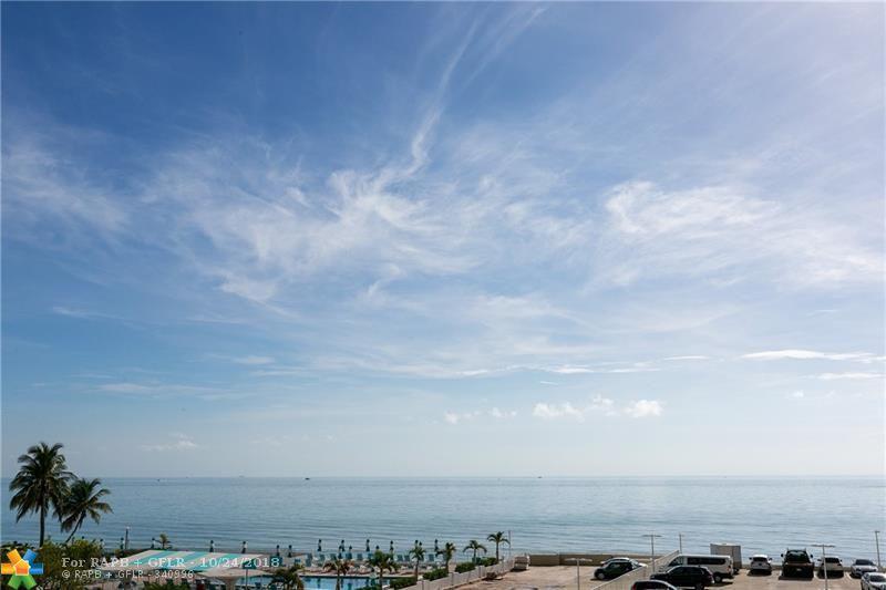 3180 Ocean Dr - Photo 1