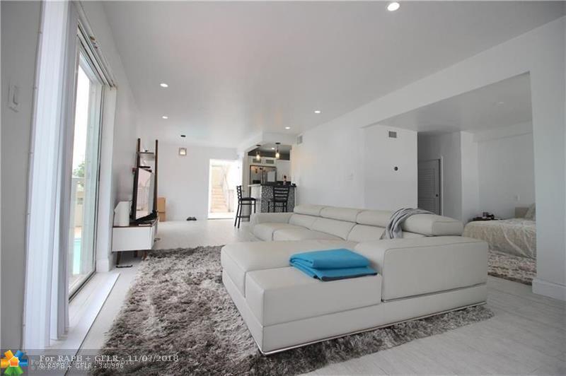 1441 Lincoln Rd - Photo 1