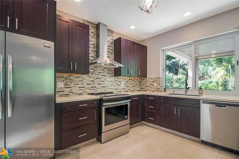 5811 22nd Way - Photo 1