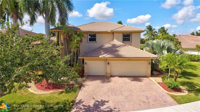 1018 Waterside Cir - Photo 1