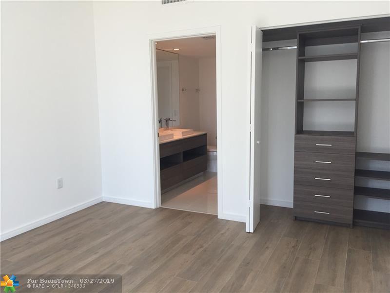 1100 Miami Ave - Photo 1