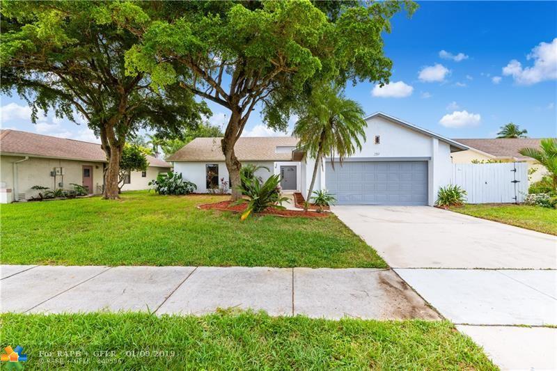 289 41st Way - Photo 1