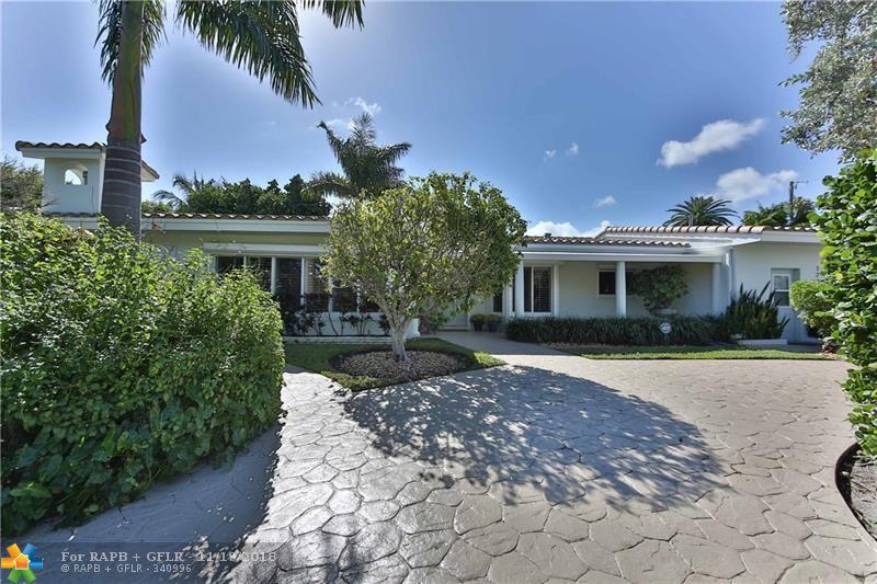 1746 Poinsettia Dr - Photo 1