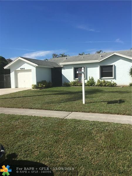 9144 Bedford Dr - Photo 1