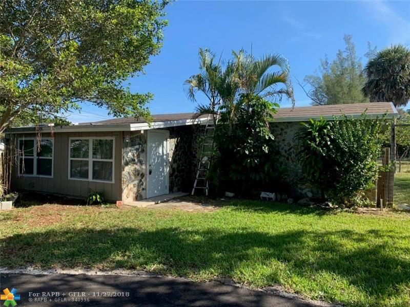 480 Caroline Ave - Photo 1