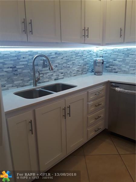 6359 Bay Club Dr - Photo 1