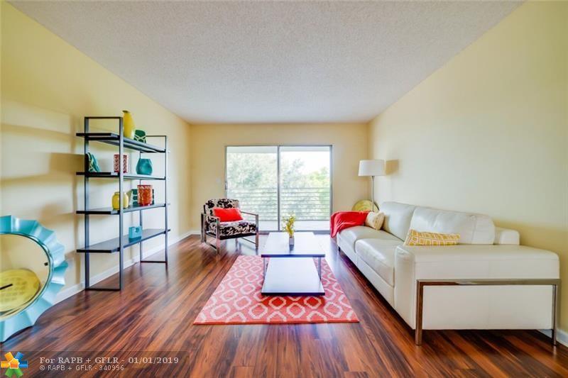 2201 Lucaya Bend - Photo 1