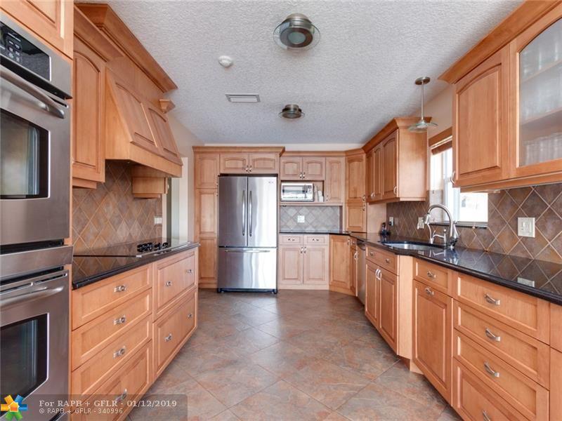 10412 Nw 71 Place - Photo 1