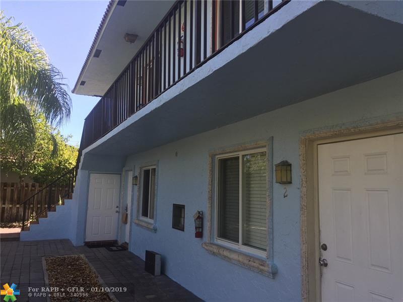 820 28 ST - Photo 1