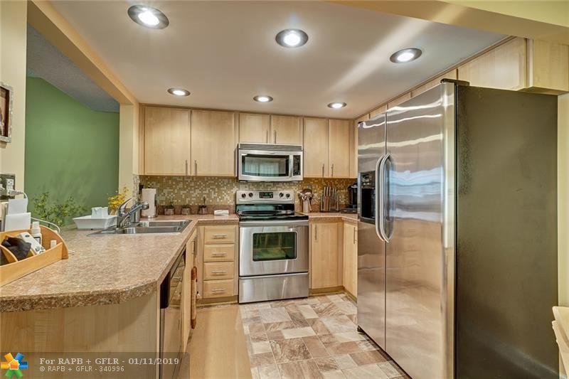 478 210th Circle Ter - Photo 1