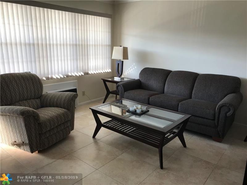 133 Westbury G - Photo 1