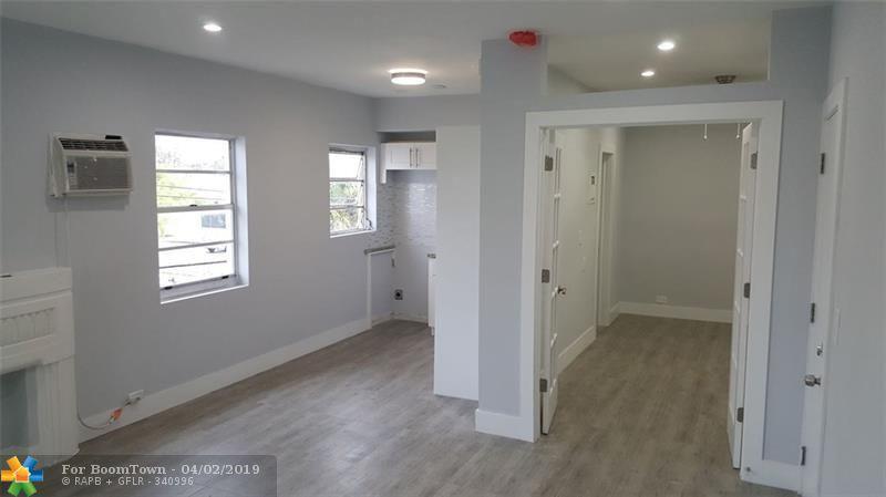 7116 Bay Dr - Photo 1