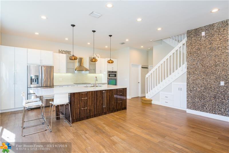 4921 38th Way - Photo 1