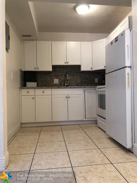 3081 47th Ter - Photo 1