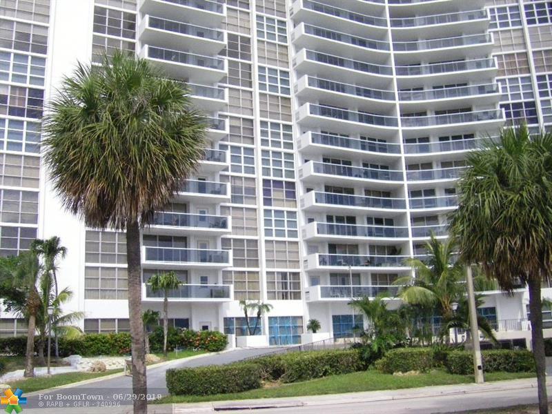 2841 Ocean Blvd - Photo 1