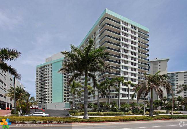 3725 Ocean Dr - Photo 1