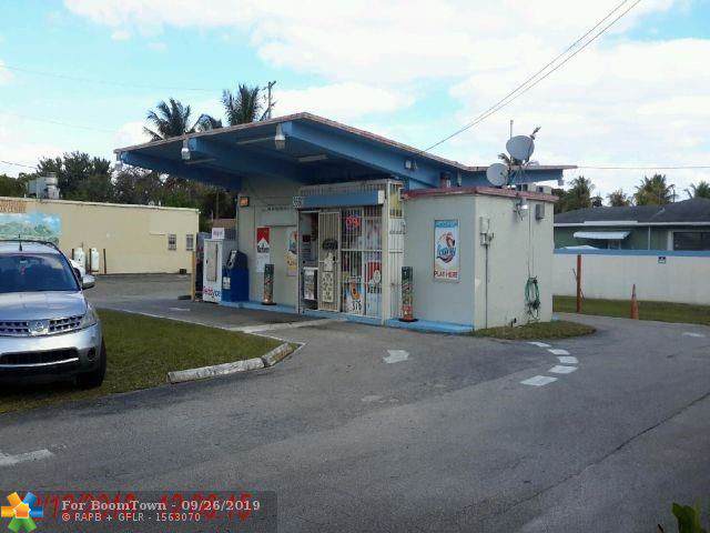2690 Andrews Ave - Photo 1