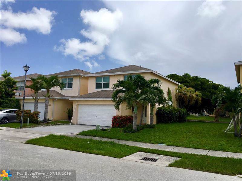4046 Eastridge Dr - Photo 1