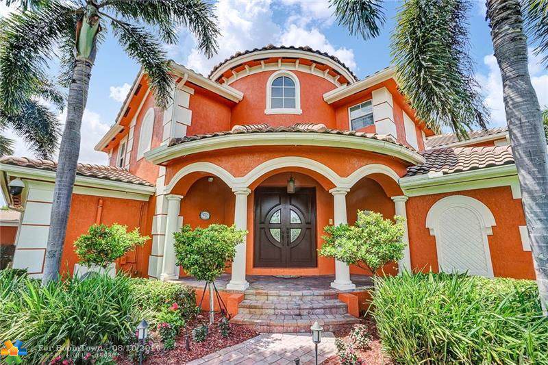 14403 Jockey Cir S - Photo 1