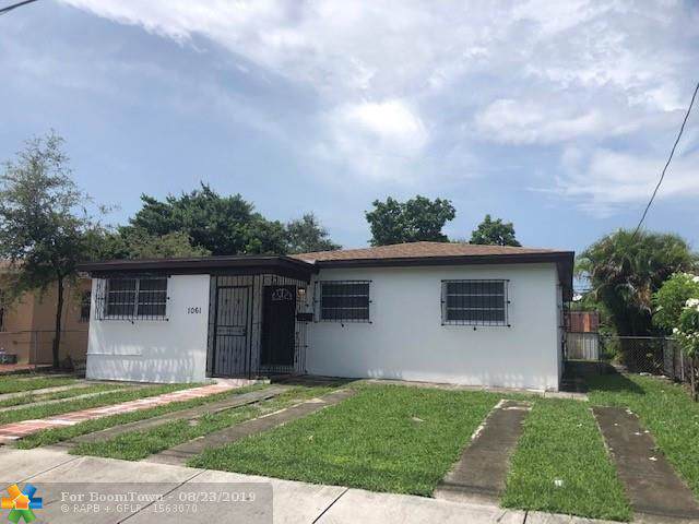 1061 26th St - Photo 1