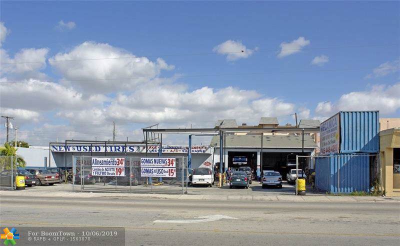4373 7th St - Photo 1