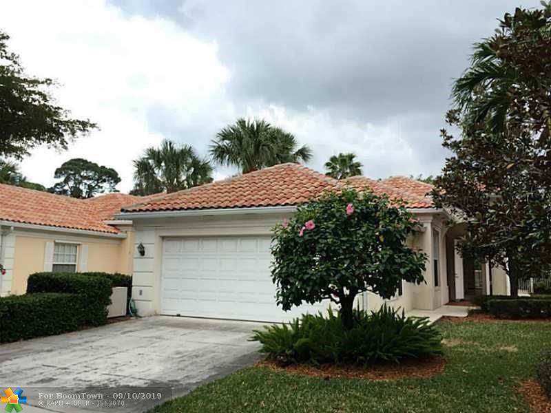 4689 Hammock Cir - Photo 1
